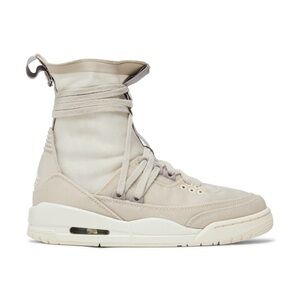 Size 7.5 Nike Air Jordan 3 RTR EXP Lite Ivory Womens Athletic Shoes Worn Once